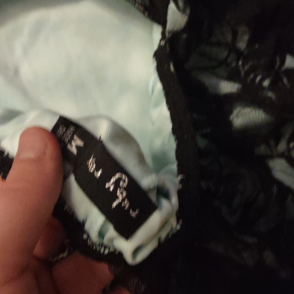 Vintage 2000s sweetheart lace prom dress - Picture 6 of 10